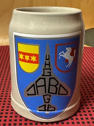 Bundeswehr tonkrug mit wappen - tonkrug,