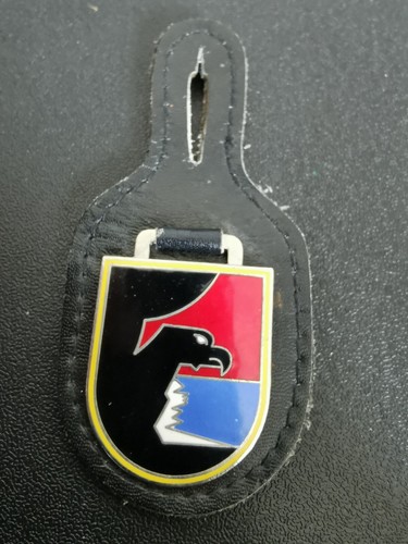 Brustanhänger